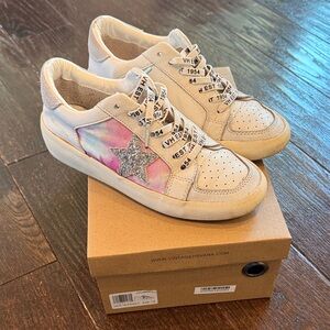 Vintage Havana Journey Tie-Dye Pink and Silver Star Sneakers 7.5